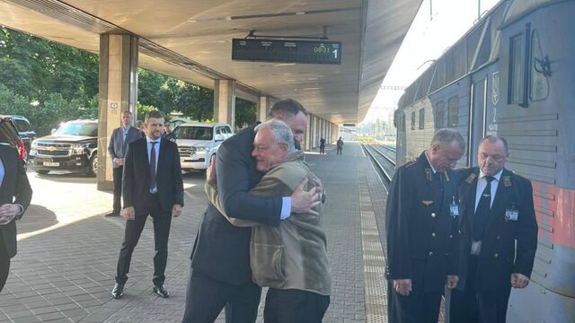 © Фото : Андрій Єрмак / Telegram / Андрей Ермак и Кит Келлог СБУ убила граждан Азербайджана, прибытие Келлога, обстрелы и налёты. Главное на 13:00 14 июля