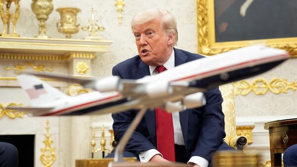 Президент США Трамп заявил о поставках американского оружия Украине через НАТО