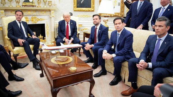 Президент США Трамп заявил о поставках американского оружия Украине через НАТО