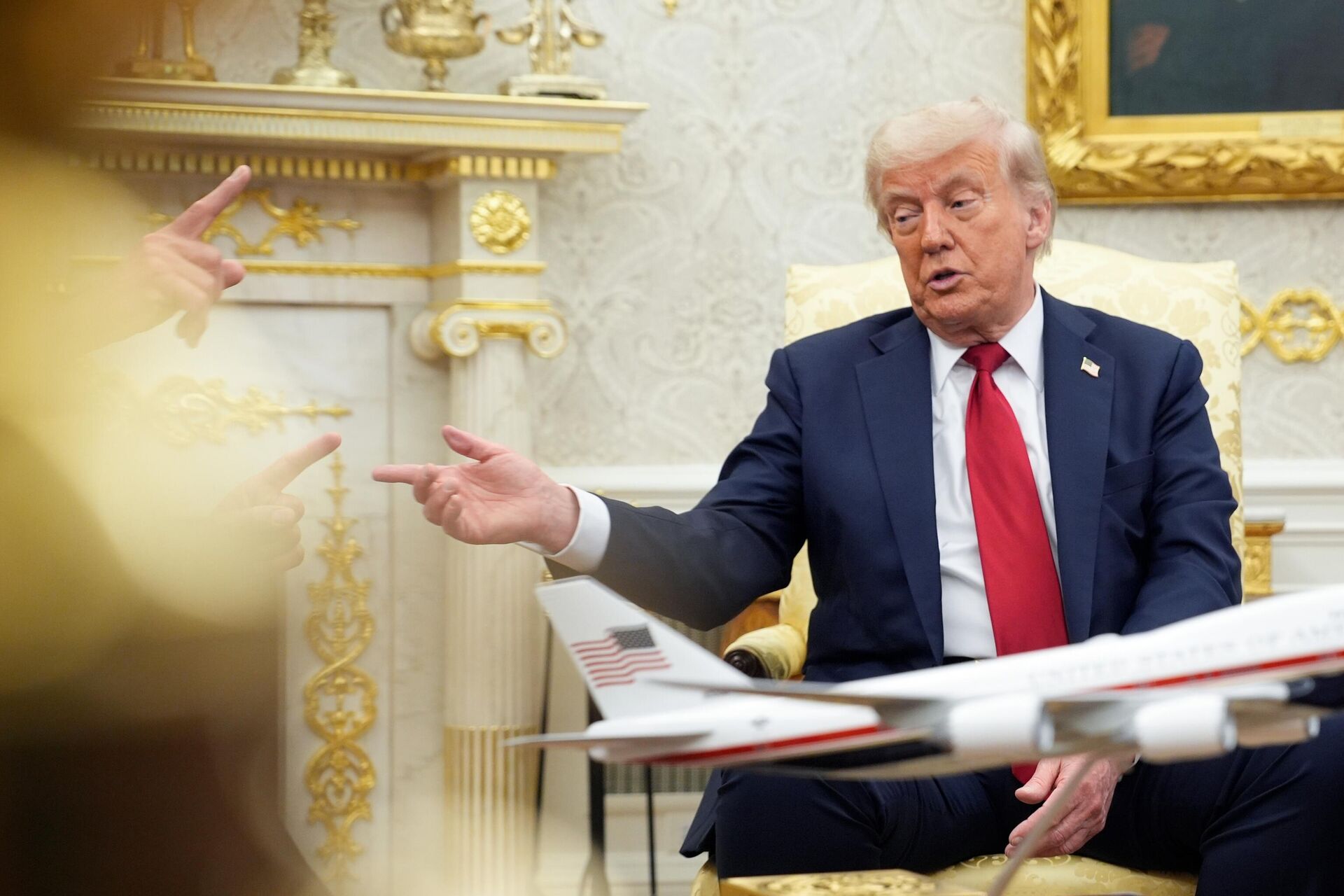 Президент США Трамп заявил о поставках американского оружия Украине через НАТО - РИА Новости, 1920, 16.07.2025