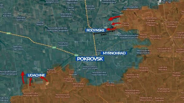 По большому счёту, на Покровск осталось только две (три, если считать какие-то просёлки, по которым можно скакать на свой страх и риск) хороших дороги