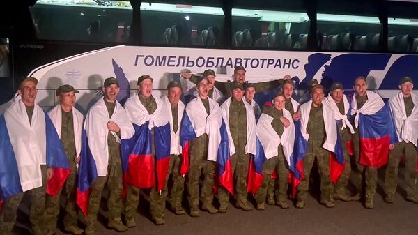 Обмен пленными между Россией и Украиной по достигнутым договоренностям в Стамбуле Обмен пленными между Россией и Украиной по достигнутым договоренностям в Стамбуле
