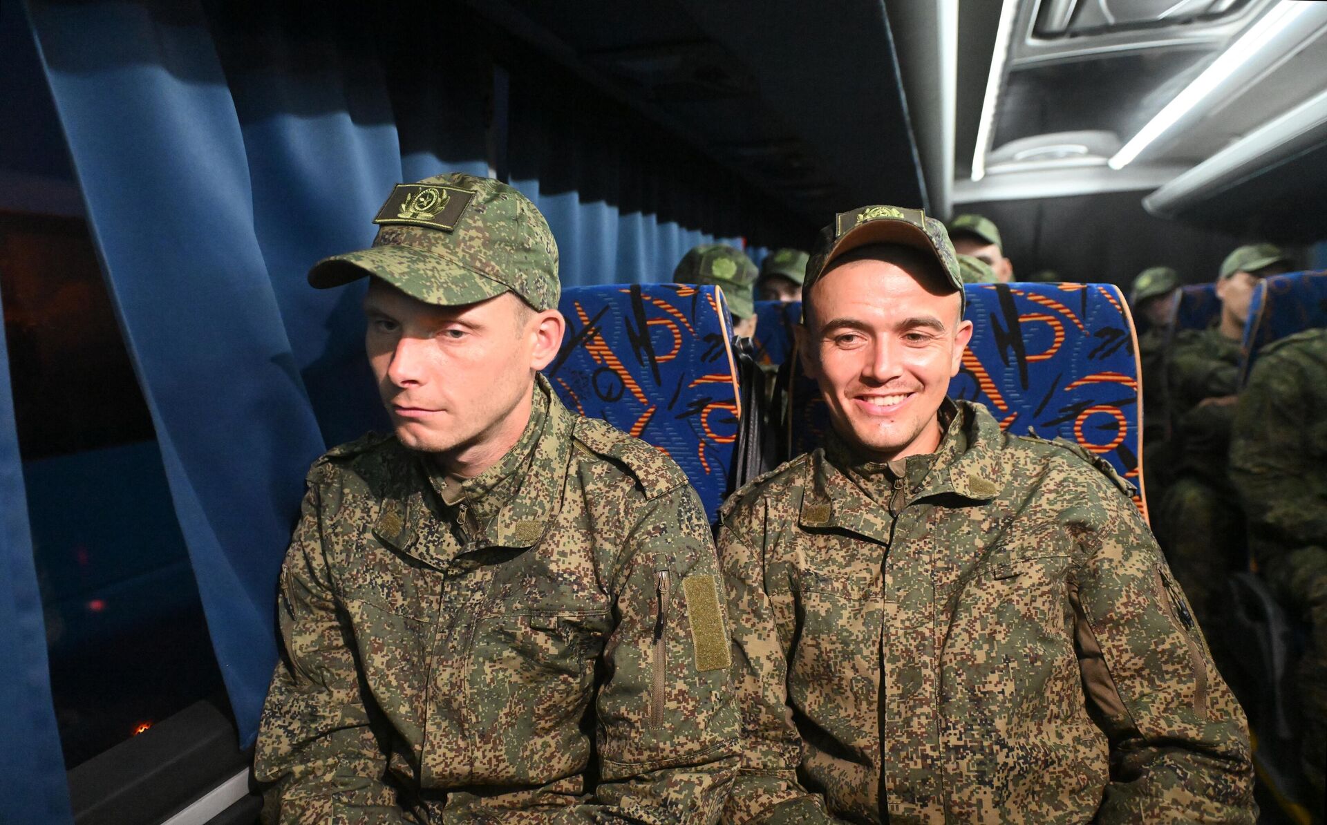 Обмен пленными между Россией и Украиной по достигнутым договоренностям в Стамбуле - РИА Новости, 1920, 21.11.2025