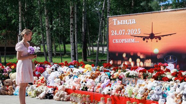 Траур по погибшим при крушении самолета Ан-24 в Амурской области Траур по погибшим при крушении самолета Ан-24 в Амурской области
