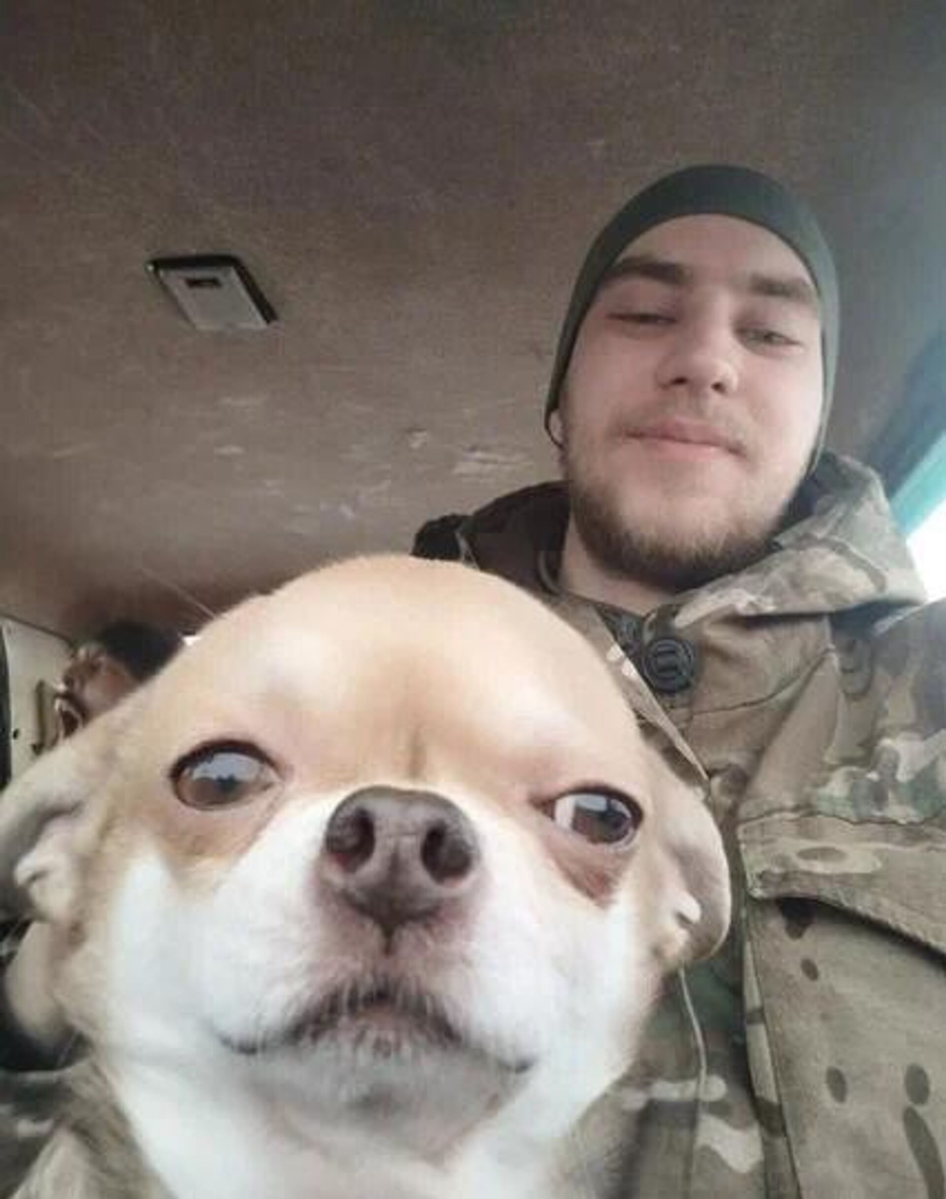 Ветеран СВО Дмитрий Кристя и пес - РИА Новости, 1920, 03.08.2025