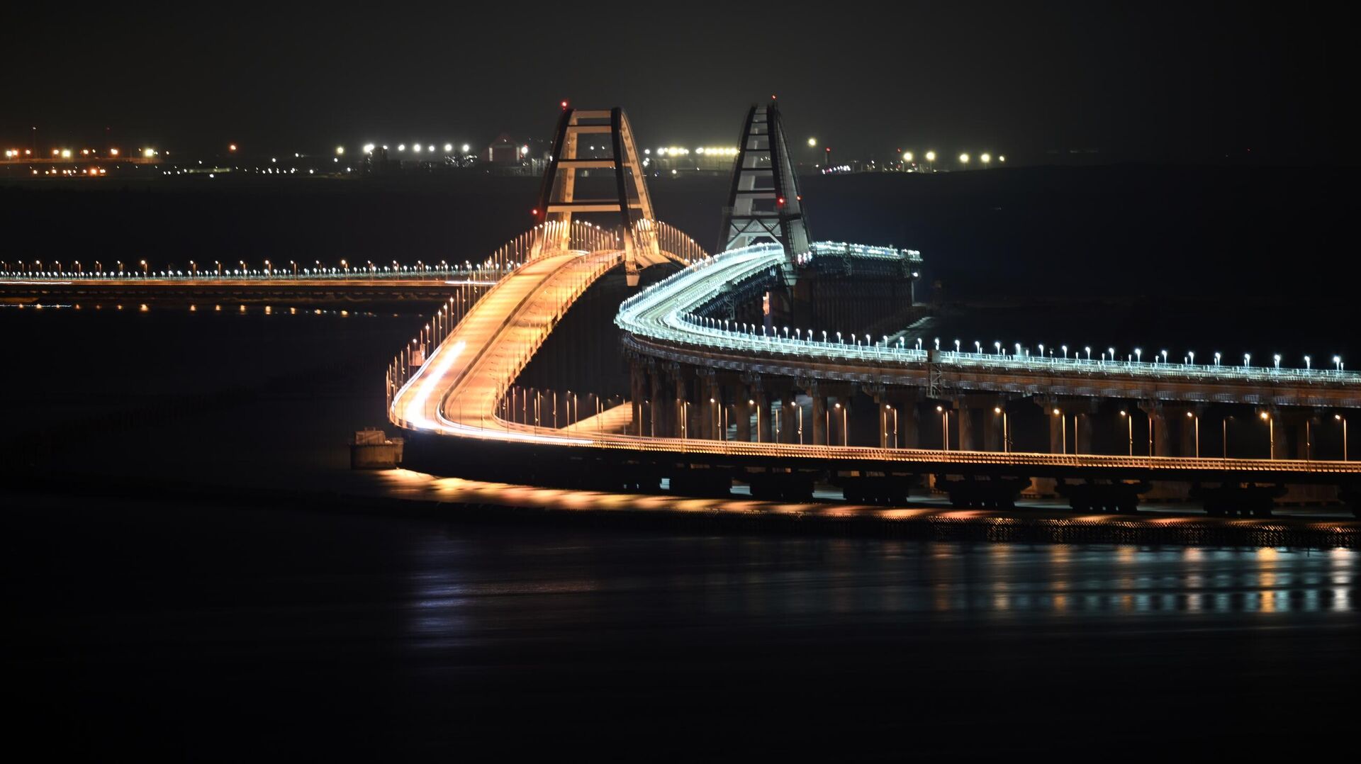 Крымский мост Крымский мост - РИА Новости, 1920, 31.10.2025