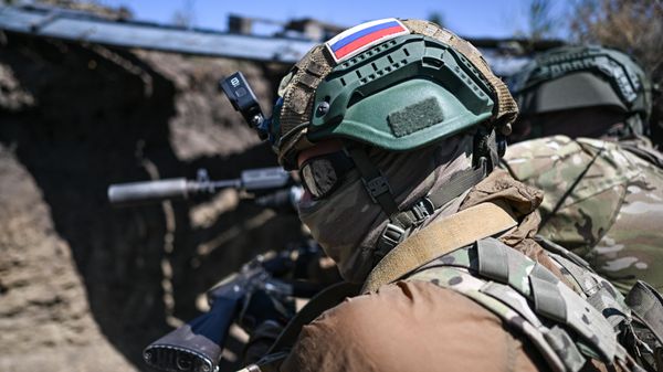 "ВСУ ждут тяжёлые бои": ВС РФ срезают выступ у Новогригоровки и рвутся к Межевой — эксперт