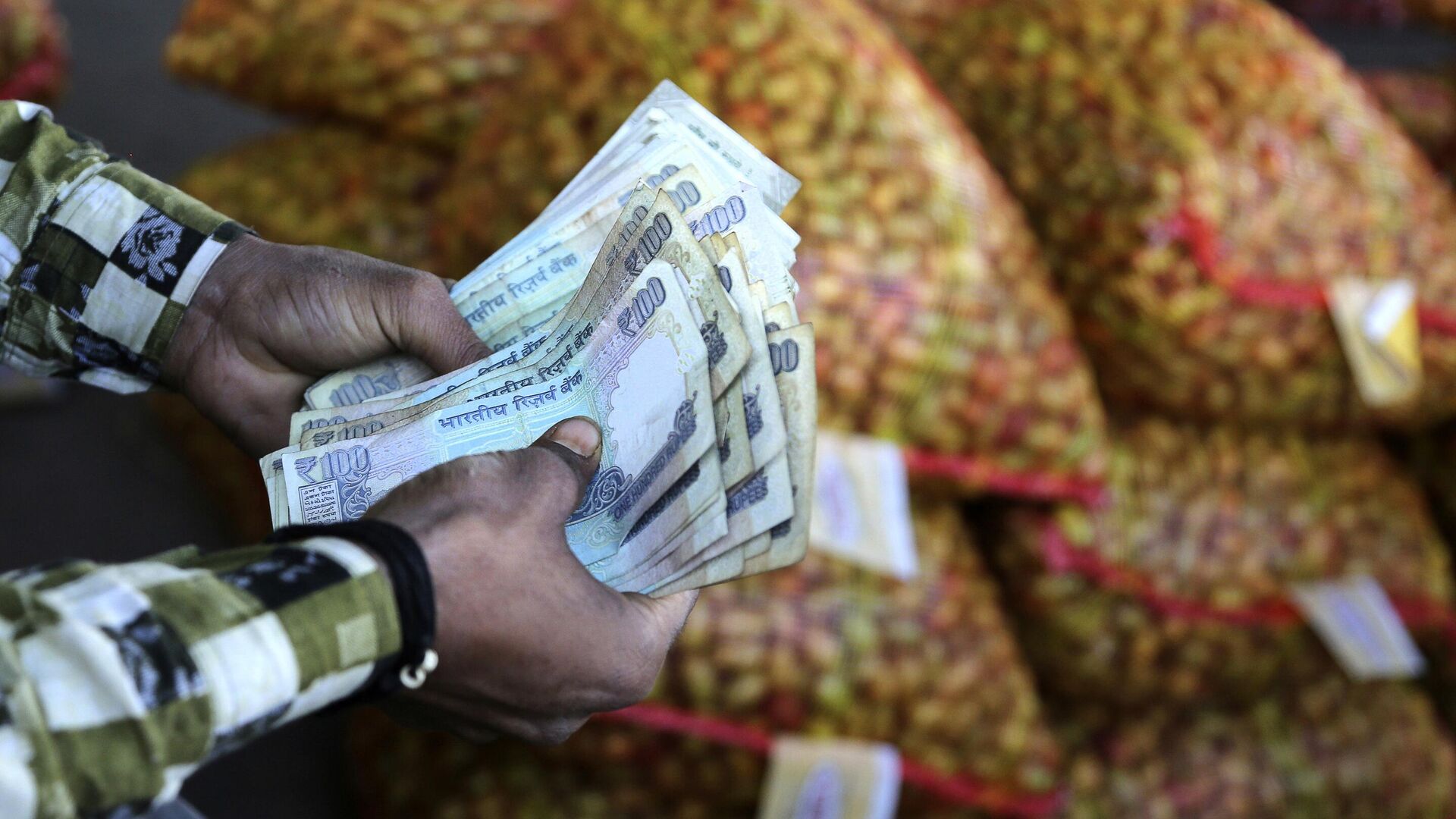   - РИА Новости, 1920, 24.10.2025