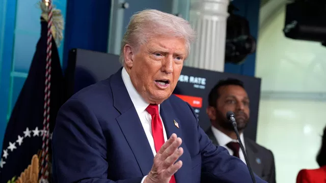 Заявления Трампа и его разговор с Лукашенко, молитвы патриарха. Итоги 15 августа