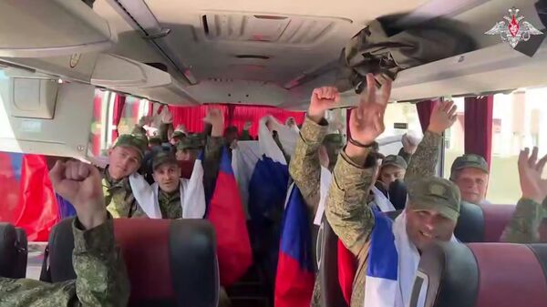 Обмен пленными между Россией и Украиной Обмен пленными между Россией и Украиной