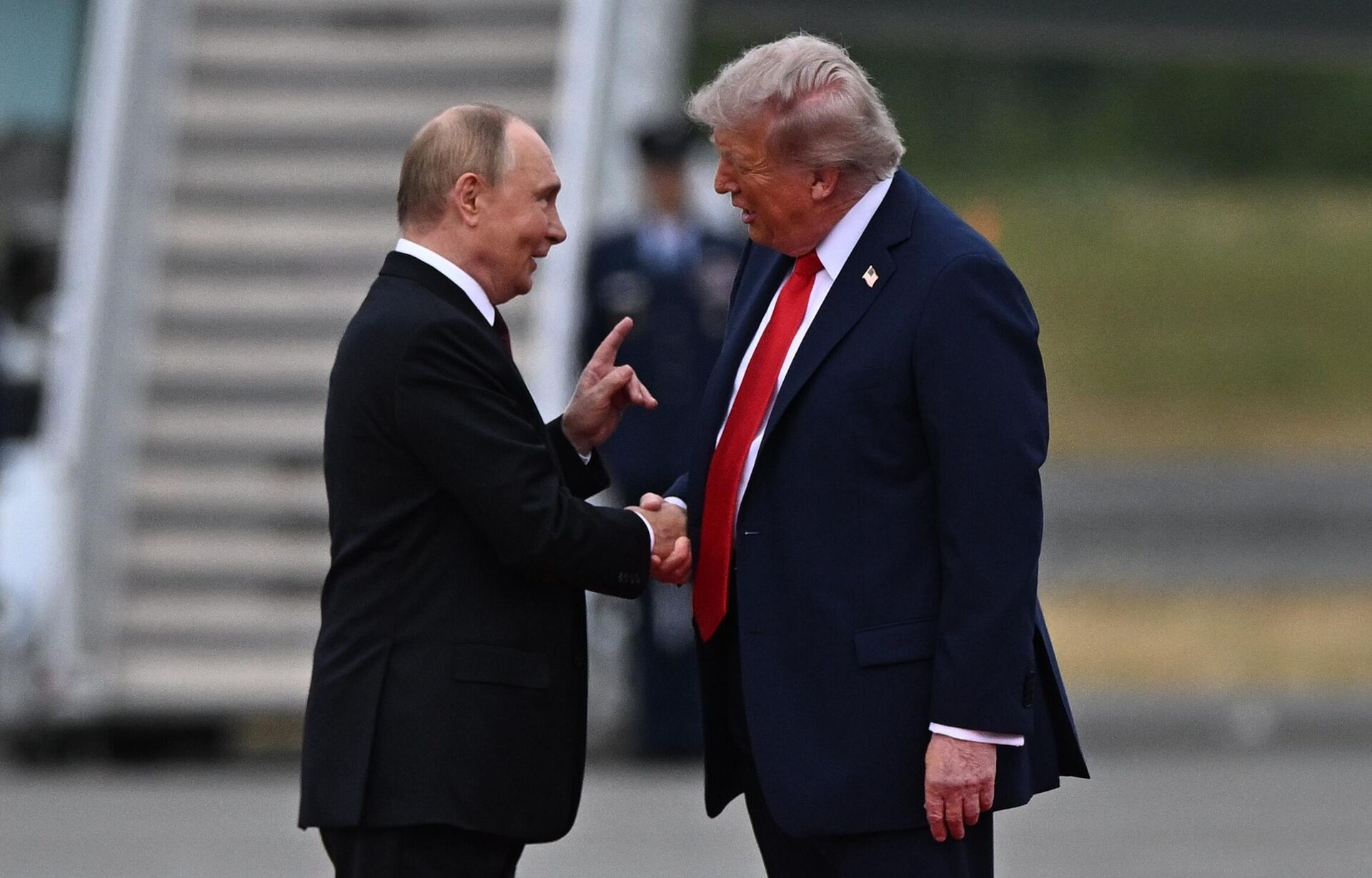 Встреча президентов России и США на Аляске - РИА Новости, 1920, 28.08.2025