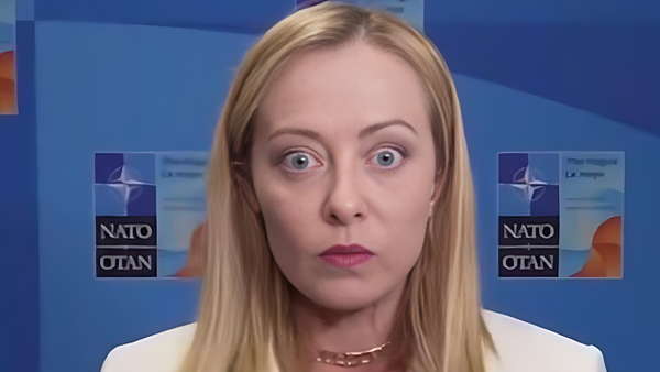 Мелони  удивленная