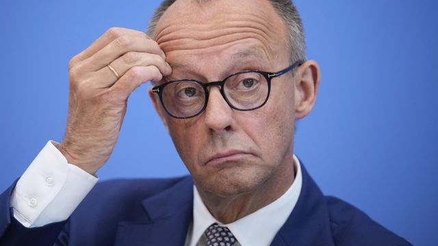 Гитлеру понадобилось шесть лет, чтобы подготовить Германию к мировой войне. Сколько понадобится Мерцу?