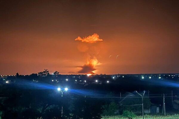 Горящая компрессорная станция в Павлограде