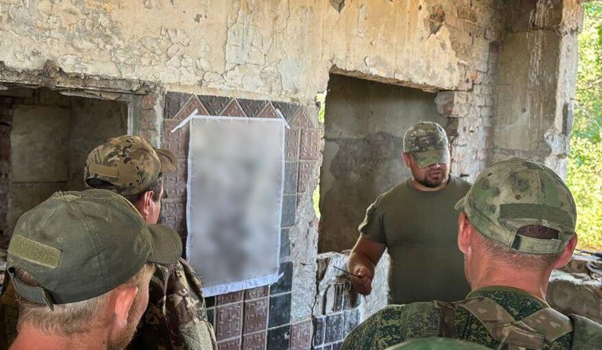 Пума, определение задачи перед боевым заданием - РИА Новости, 1920, 26.08.2025