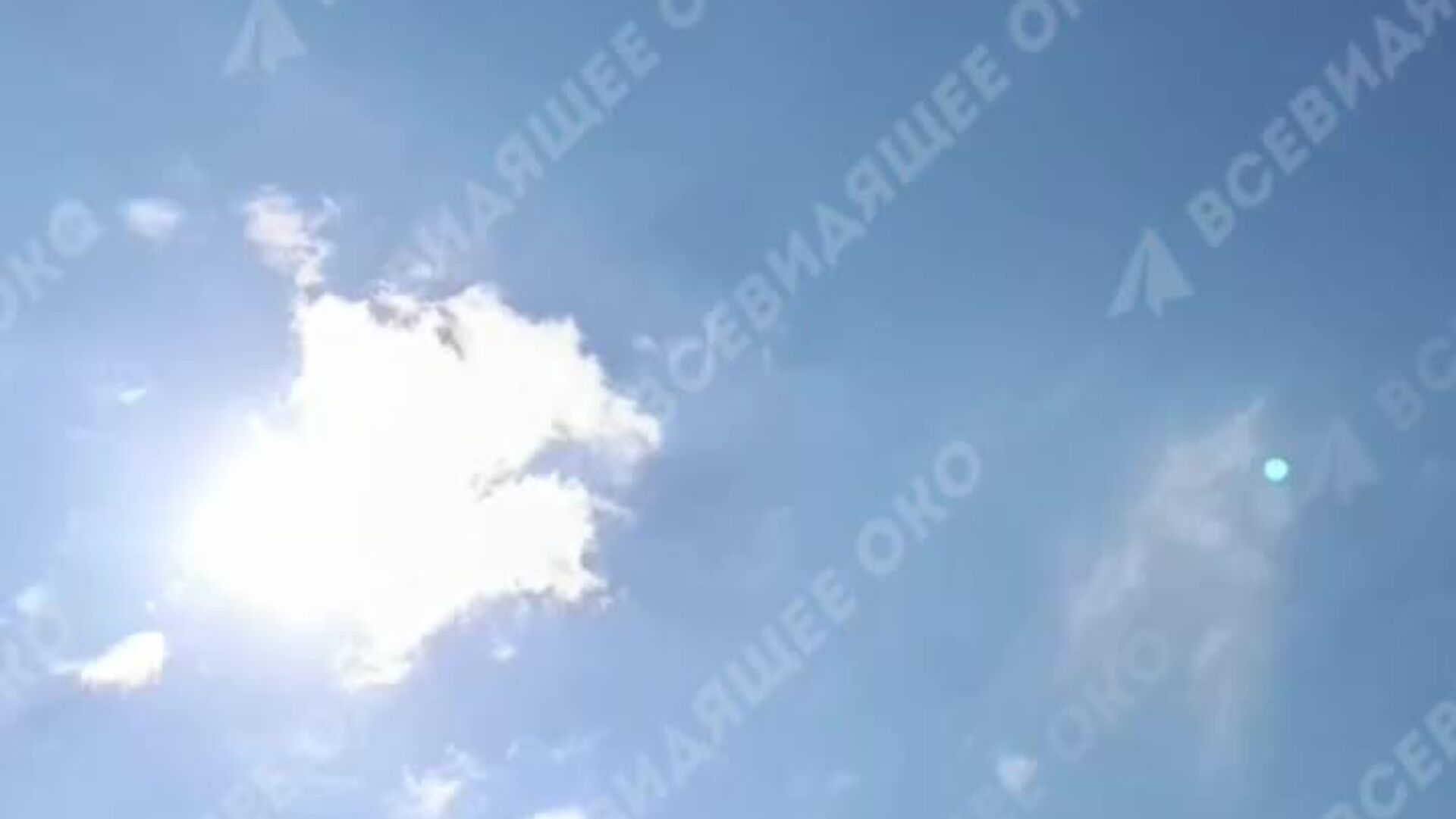 Над Винницкой областью сегодня пролетел самолет, сообщают украинские ТГ-каналы - РИА Новости, 1920, 26.08.2025