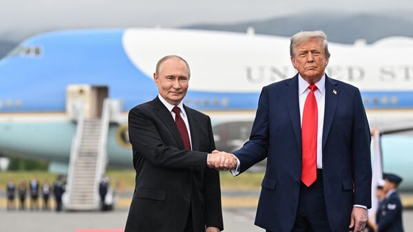 Встреча президентов России и США на Аляске