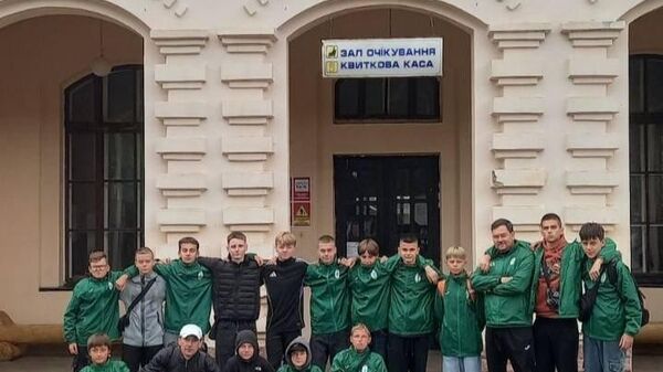 Детская футбольная команда «Квадро Златополь» из Харьковской области досрочно покинула турнир во Львовской области из-за оскорблений и агрессии со стороны местных болельщиков