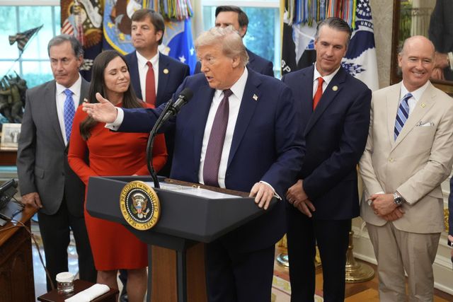 Трамп. Спасибо, что живой