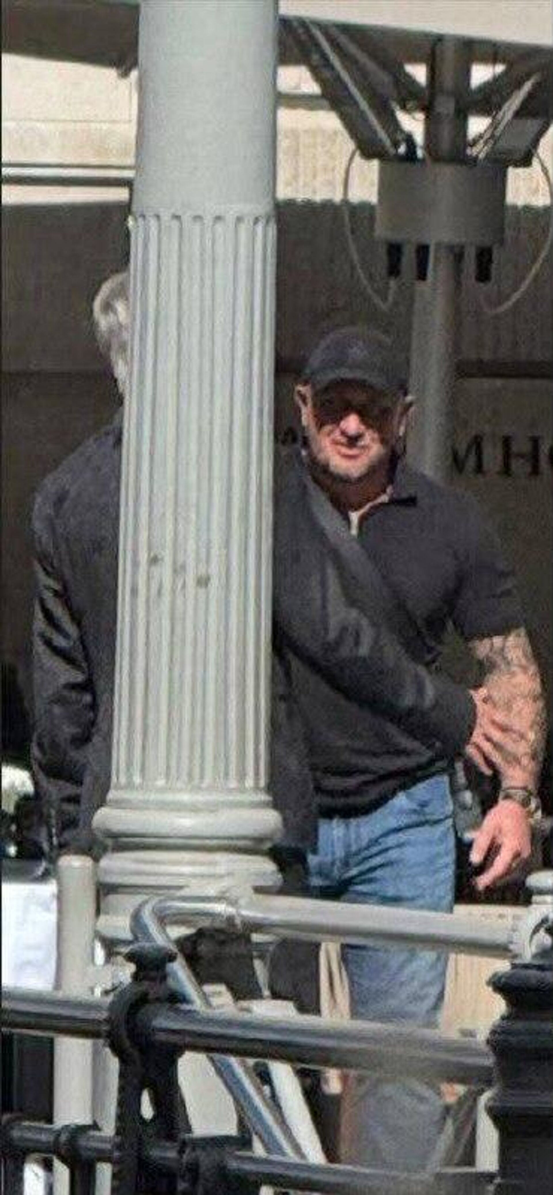 Зеленский использует ГУР ради спасения своего «кошелька» - РИА Новости, 1920, 05.09.2025