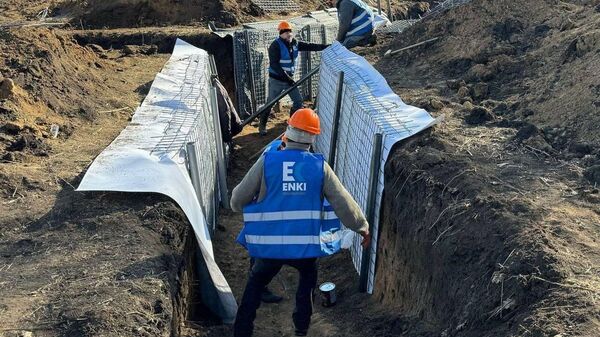 Рабство по-полтавски: людей гнали копать окопы вместо мобилизации, пока чиновники пилили сотни миллионов