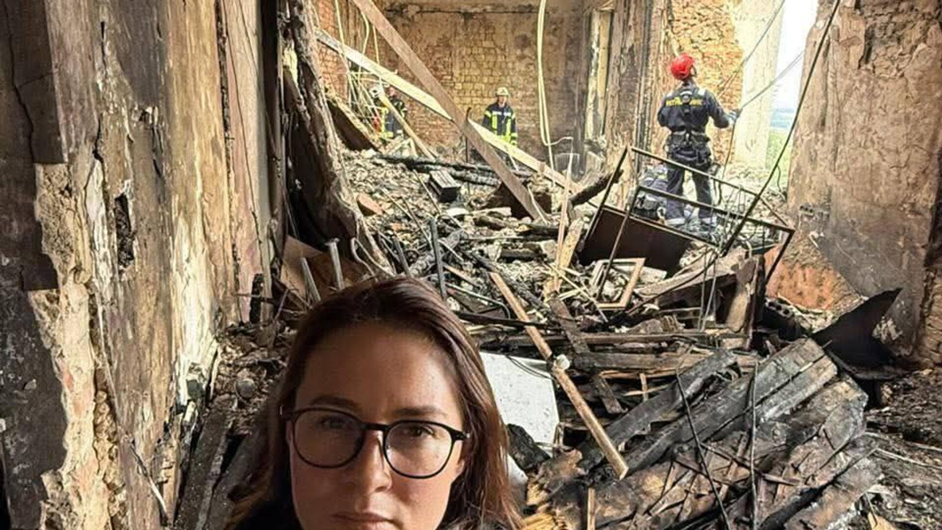 Из Украины присылают фотоотчёты с мест ночных ударов - РИА Новости, 1920, 07.09.2025