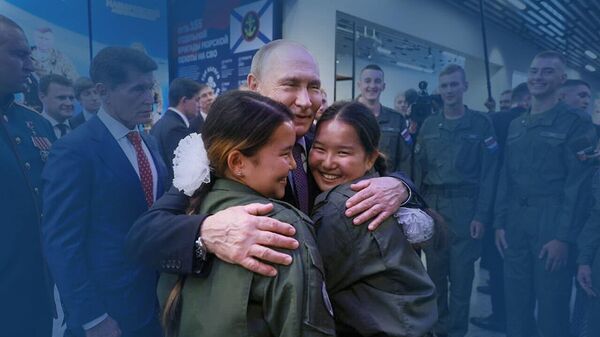 Наберём вес и прибежим обратно: курсантки центра Воин о встрече с президентом и парашютном прыжке