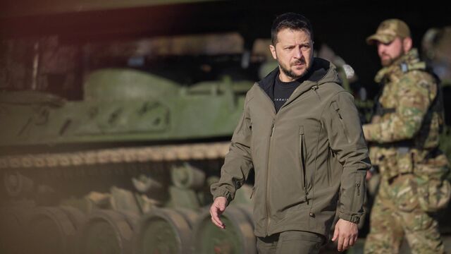 Точка невозврата уже пройдена. Эксперты и политики о развале армии и ответственности Зеленского