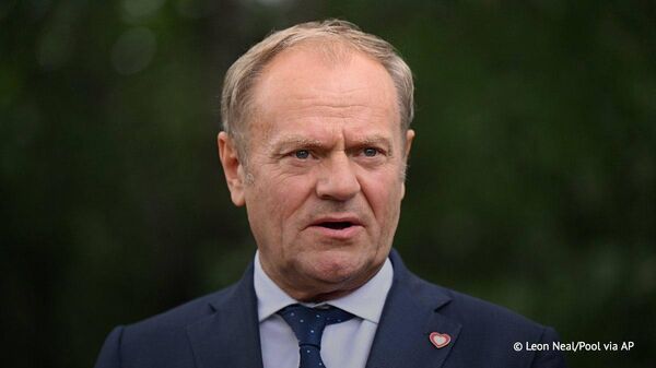 Туск назвал инцидент с БПЛА масштабной провокацией