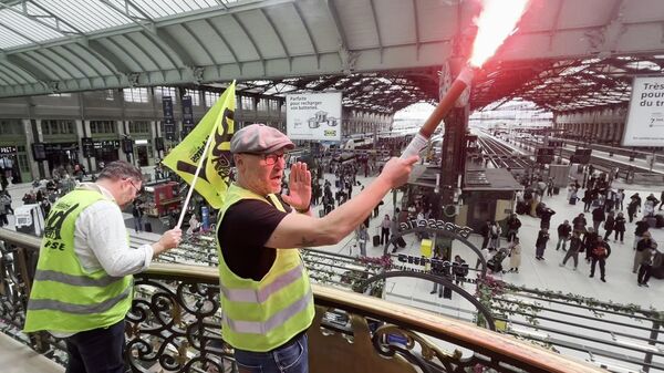 Протесты в Париже Протесты в Париже