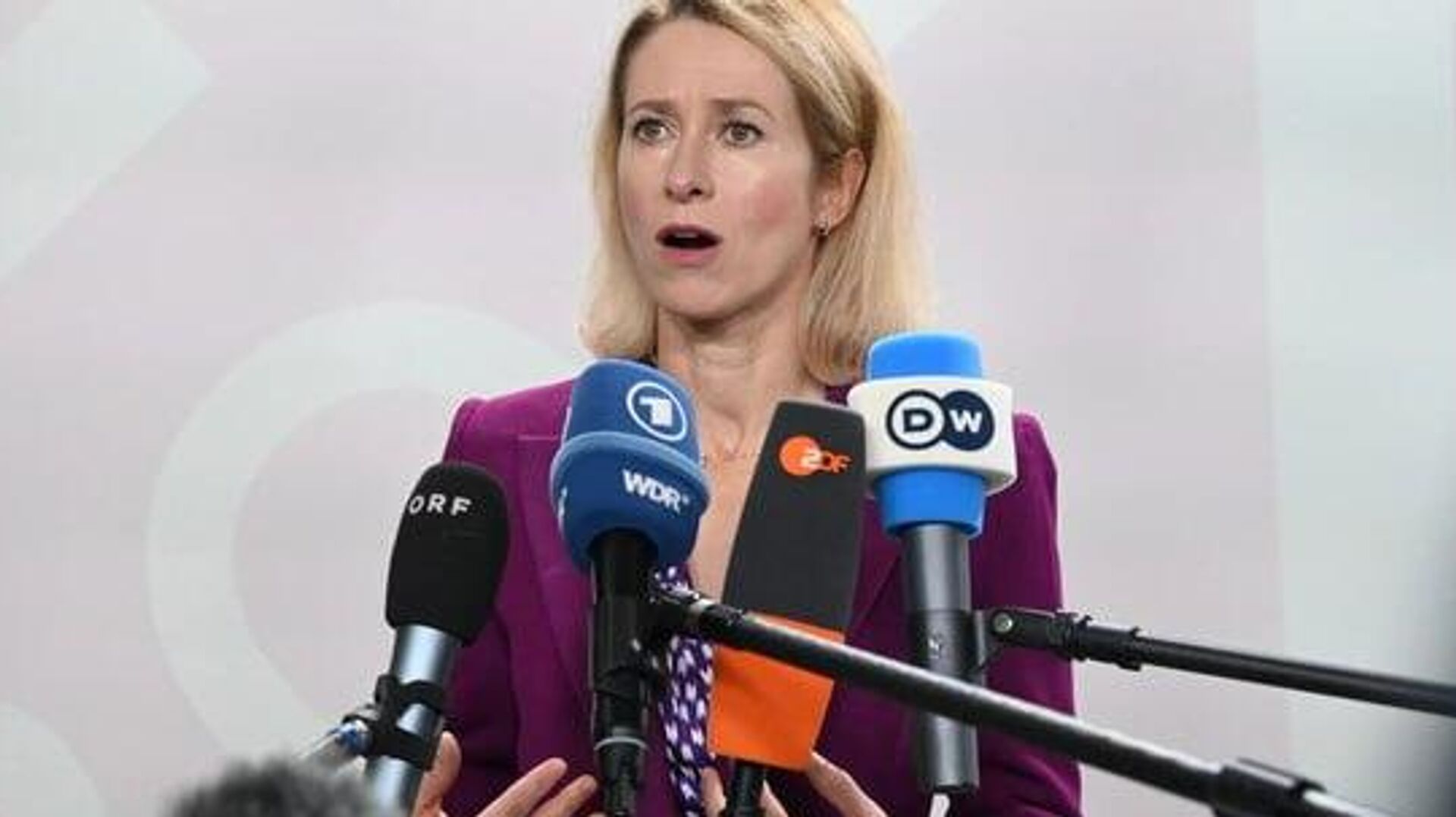 Ситуация напоминает 1938 год, — глава дипломатии ЕС Каллас об угрозе большой войны в Европе - РИА Новости, 1920, 13.09.2025