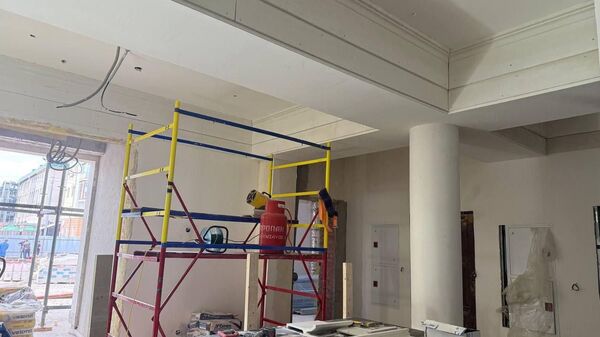 В Мариуполе продолжается восстановление драмтеатра В Мариуполе продолжается восстановление драмтеатра