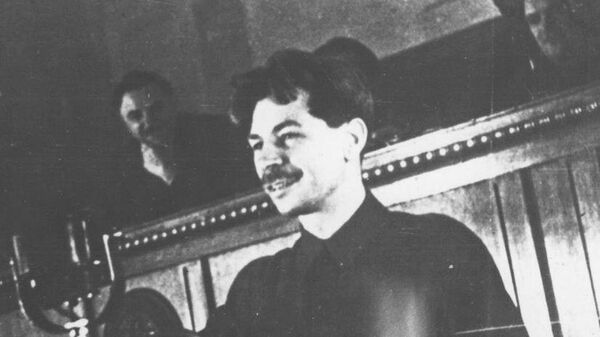 Павел Постышев на XVII съезде ВКП(б) Павел Постышев на XVII съезде ВКП(б)