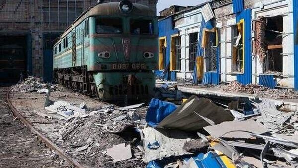 ВС РФ бьют по ключевой железнодорожной инфраструктуре Украины