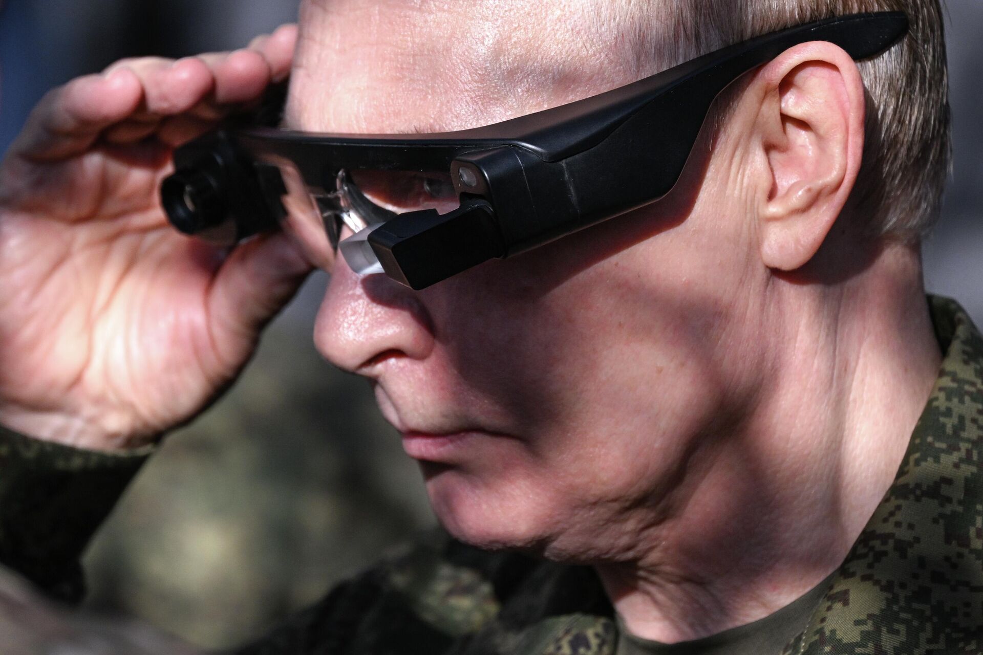 Рабочая поездка президента Владимира Путина в Нижегородскую область - РИА Новости, 1920, 19.09.2025