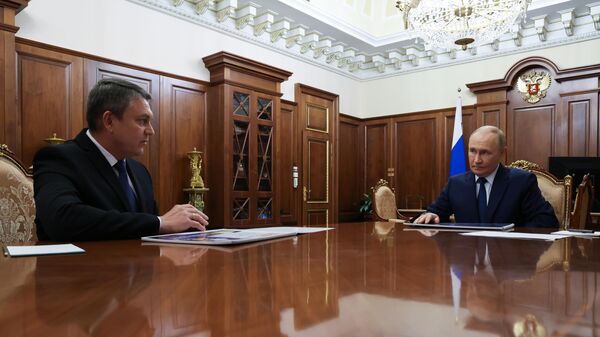 Президент Владимир Путин встретился с главой Луганской Народной Республики Леонидом Пасечником