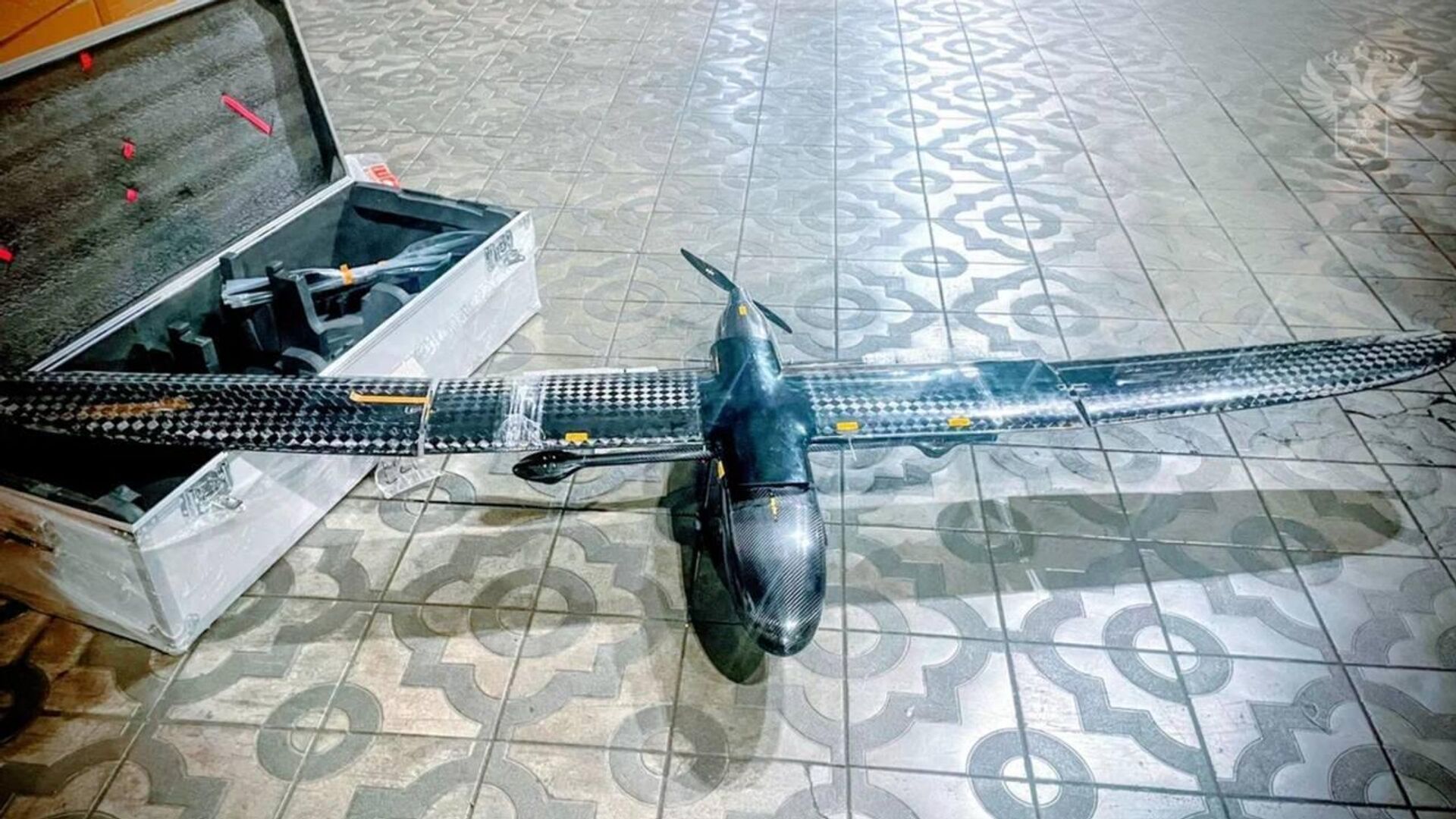 Дальневосточные таможенники нашли почти 3 тыс дронов в фурах из Китая, возбуждено административное дело, сообщили в ФТС - РИА Новости, 1920, 24.09.2025