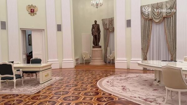 В Кремле началась встреча Владимира Путина и генерального директора МАГАТЭ Рафаэля Гросси