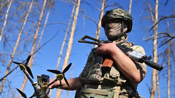 Боевая работа расчета FPV-дронов группировки Запад на Краснолиманском направлении СВО