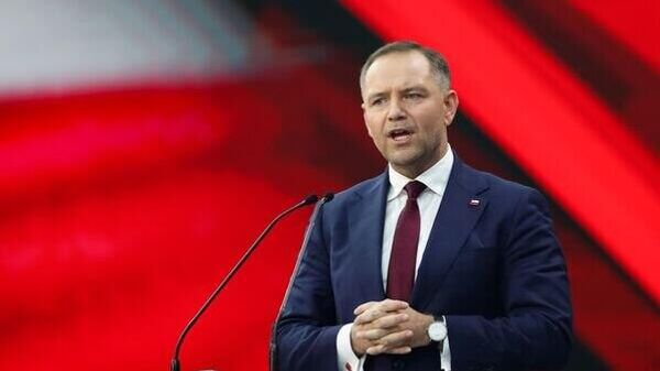 Польша продлевает до марта 2026 года специальный статус и поддержку для украинских беженцев, но прекращает выплаты пособий неработающим иностранцам