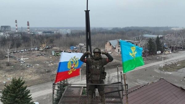 Уроженец Бурятии, младший лейтенант Тимур Соктоев, водрузивший флаг над освобожденной Суджей, удостоен звезды Героя России, сообщил глава республики Алексей Цыденов