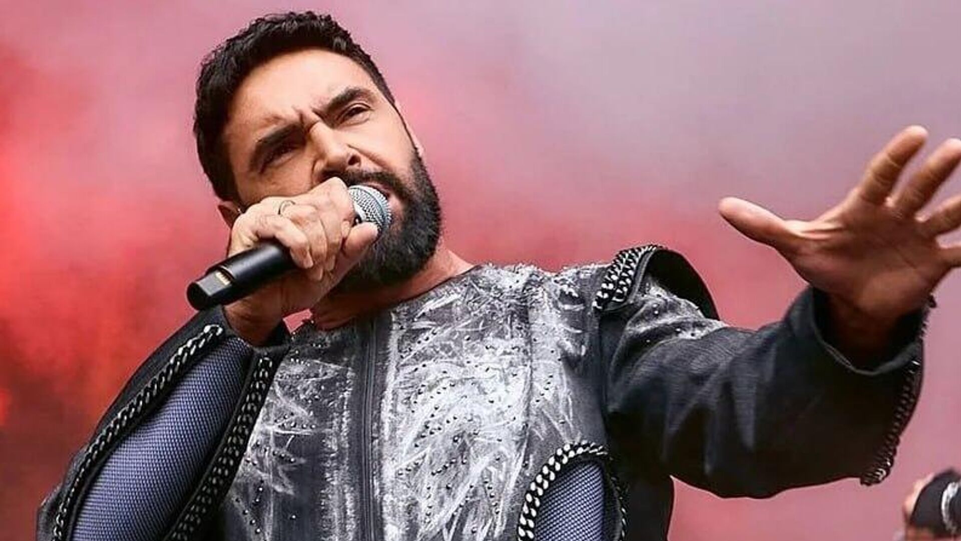 ВСУ теряют боеспособность — со службы уволился певец Виталий Козловский - РИА Новости, 1920, 27.09.2025