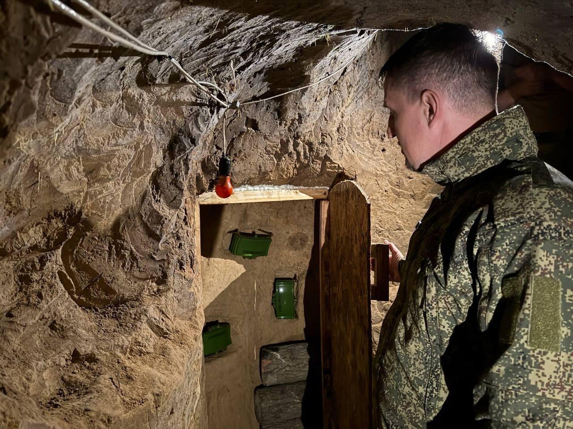 В подземном городе - РИА Новости, 1920, 27.09.2025