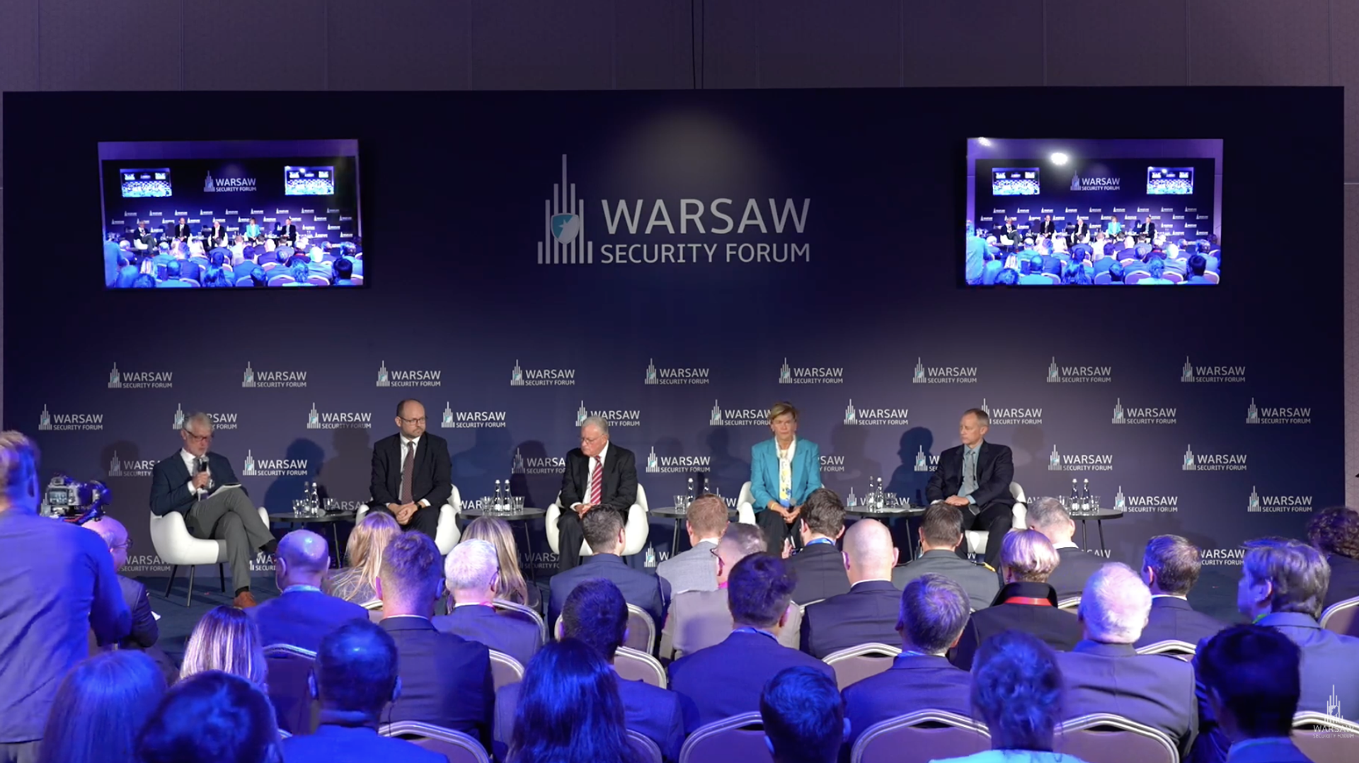 Кит Келлог на Варшавском форуме безопасности 30 сентября 2025 года - РИА Новости, 1920, 30.09.2025