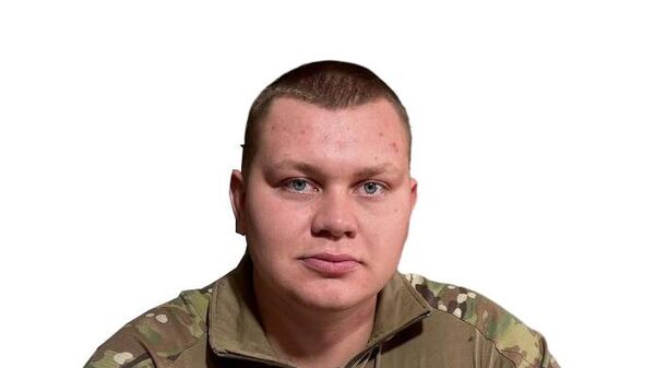 Позывной "Мориарти": Спрятались от дронов на остановке, потом побежали к "буханке", но она уже догорала