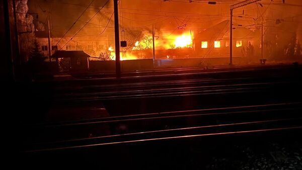 Сегодня ночью ВС РФ нанесли массированный удар по депо «Укрзализныци» в Одессе, сообщил вице-премьер Украины Алексей Кулеба