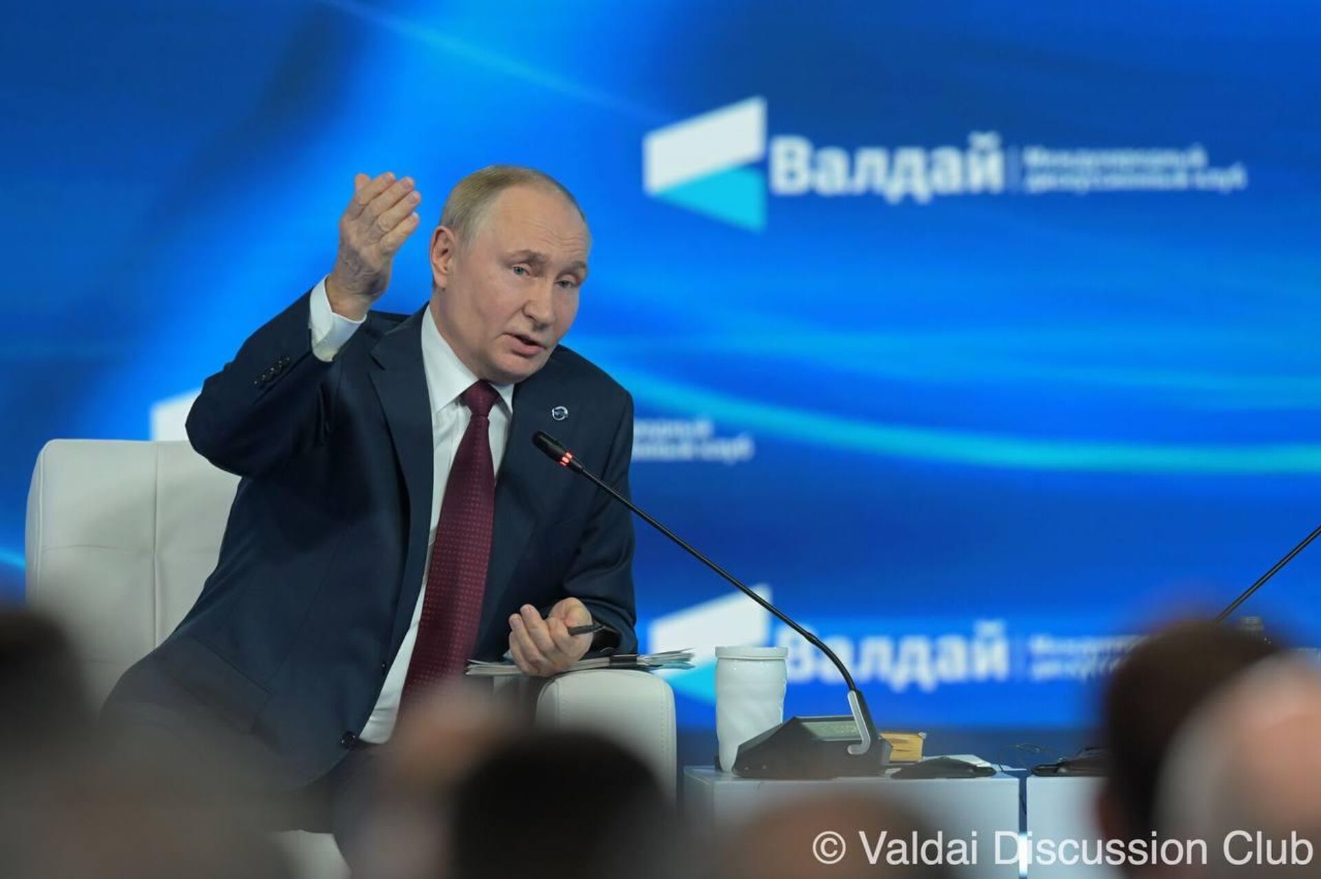 Владимир Путин. XXII Ежегодное заседание Клуба Валдай. Сочи, 2025 - РИА Новости, 1920, 03.10.2025