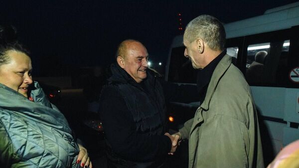 Автобус с возвращёнными курянами рано утром приехал в Курск