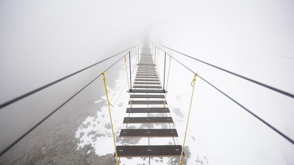 Подвесной мост в горах Архыза