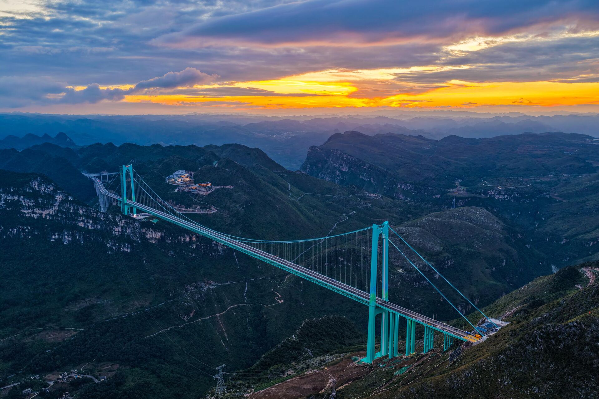    - РИА Новости, 1920, 03.10.2025